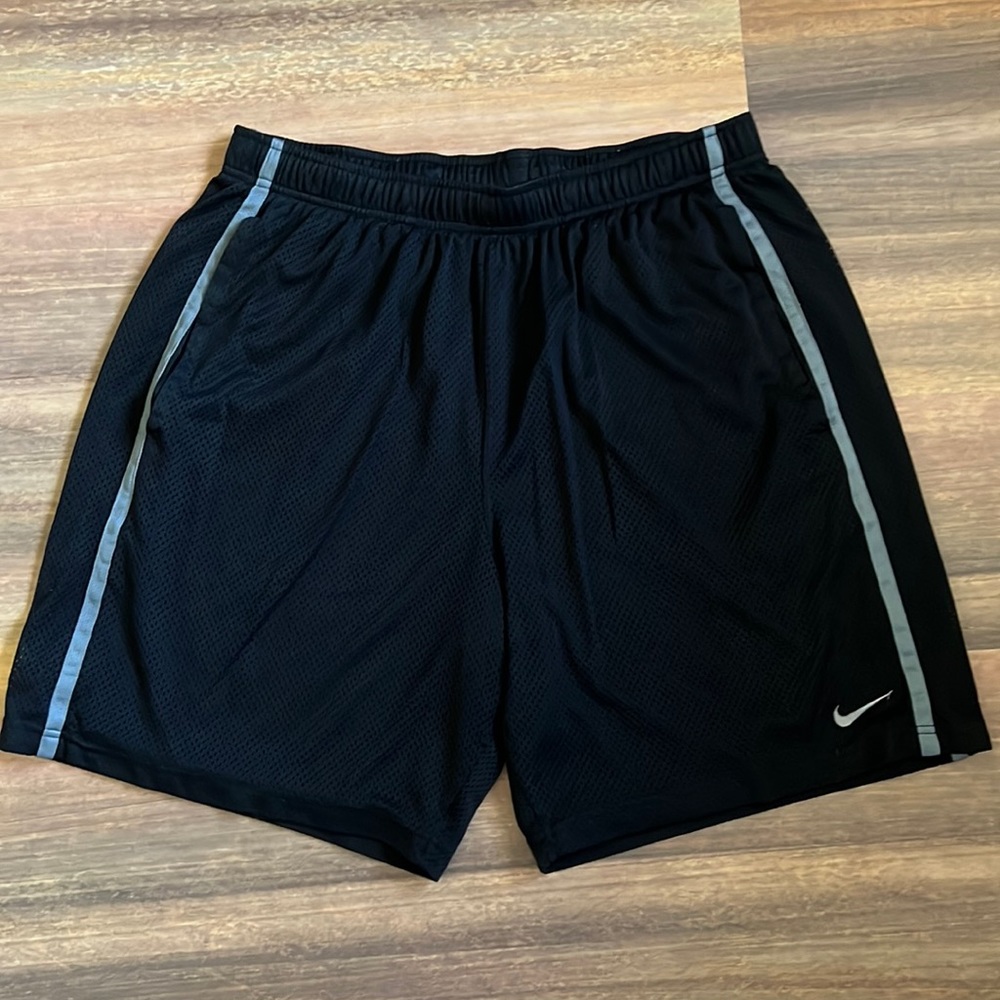 Nike Black/Grey Training Shorts (Adult XXL)